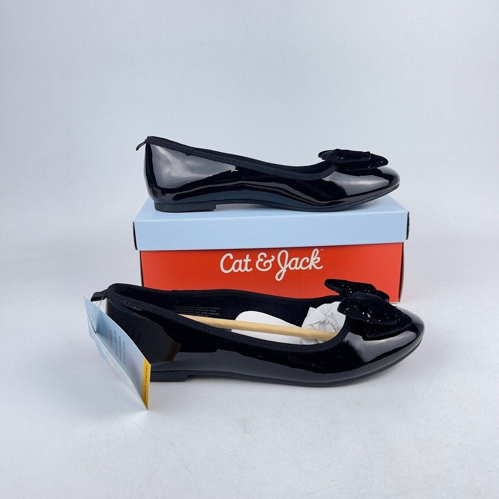 Cat & Jack Ashlyn Ballet Flats Kid's 5 Black Patent Leather Bow Details Slip‎ On